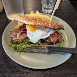 bistro-by-the-bar-food-07